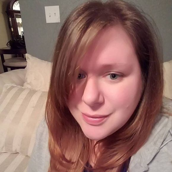 Meet your Posher, Samantha - Picture 1 of 1